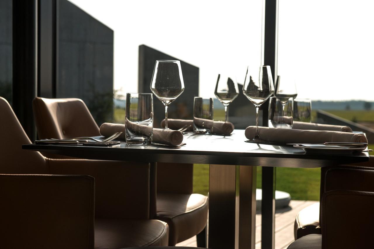 Mg Restaurace/Luxury Apartments Млада-Болеслав Екстер'єр фото