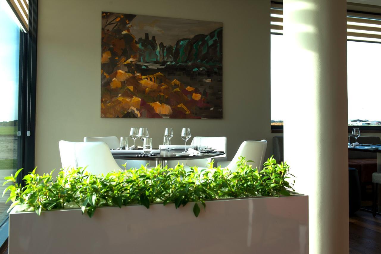 Mg Restaurace/Luxury Apartments Млада-Болеслав Екстер'єр фото